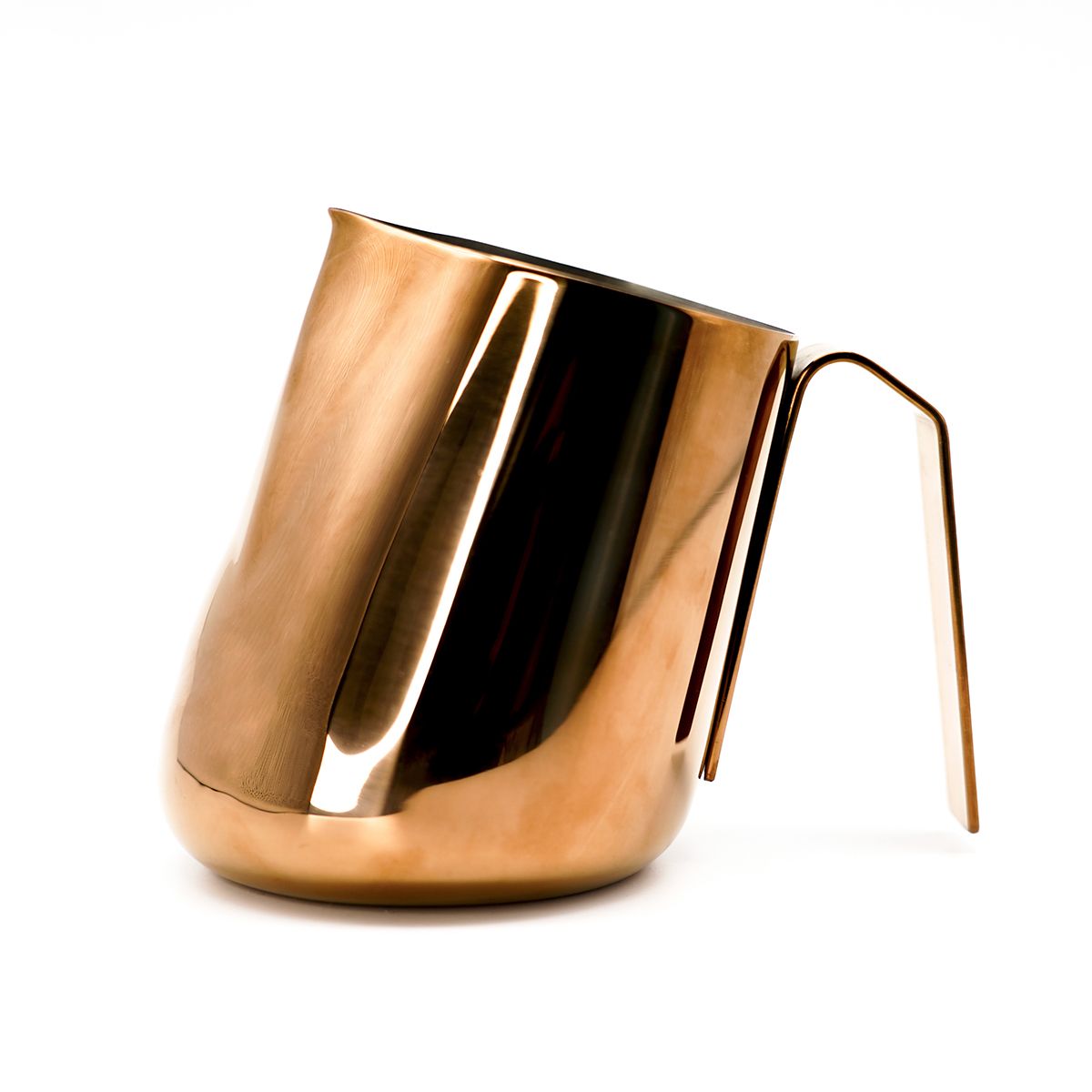 pitcher-dlya-moloka-600-ml-mednyi-cvet-p-l-barbossa_405gzojl8ol6mmr.jpg