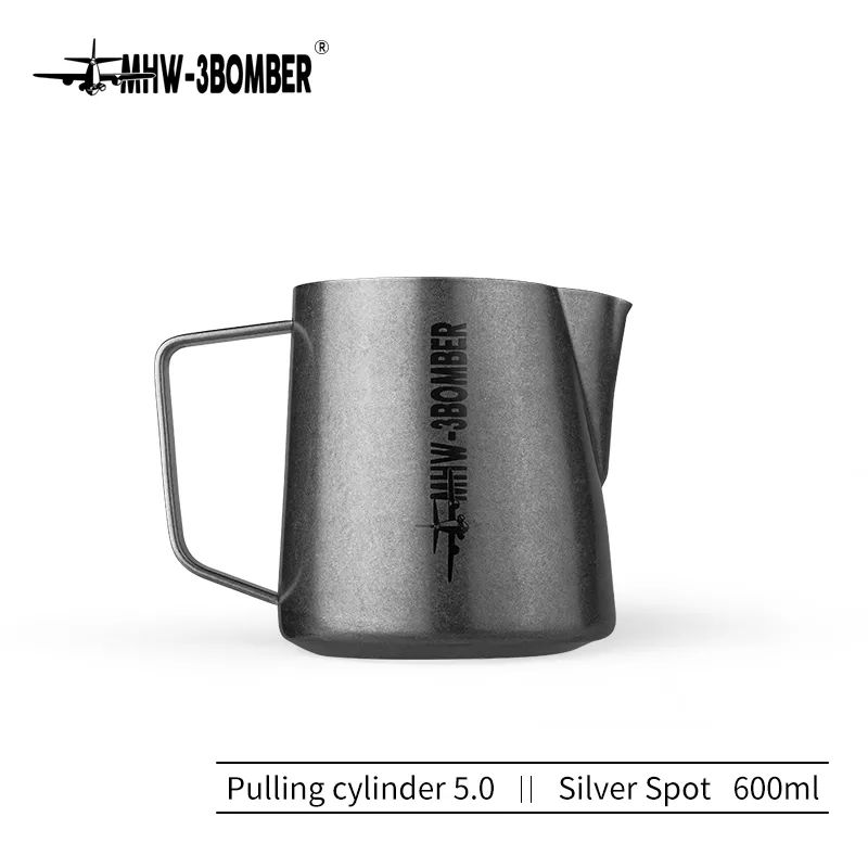 pitcher-mhw-3-bomber-5-0-antracit-600-ml_405gzo12ln0etwnd.jpg