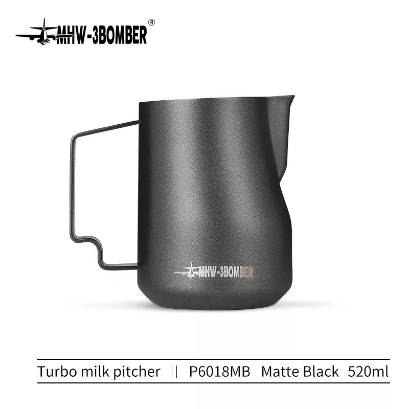 pitcher-mhw-3-bomber-turbo-chernyi-520-ml_405gzoiln1dn10k.jpg