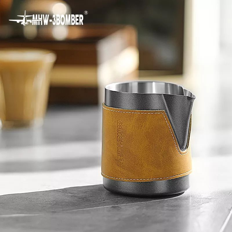 pitcher-bez-ruchki-mhw-3-bomber-turbo-antracit-450-ml_eewk4ylto74cwc.jpg