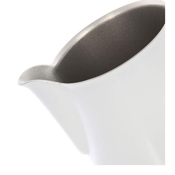pitcher-classix-pro-m12-belyi-500ml_9qfy0e5ikd05sfzv.jpg
