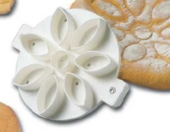 forma-dlya-khleba-margaritka-d-12-5-sm-martellato-stpta-5_9qfy0f6nk0ez6gwt.jpg