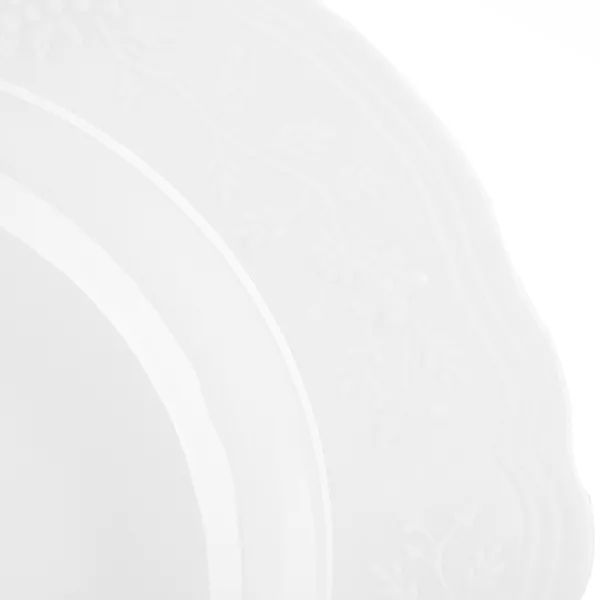tarelka-glubokaya-fler-byanko-farfor-d-23-sm-belyi-andrea-fontebasso-3015667_eewk213lv23e3x3.jpg