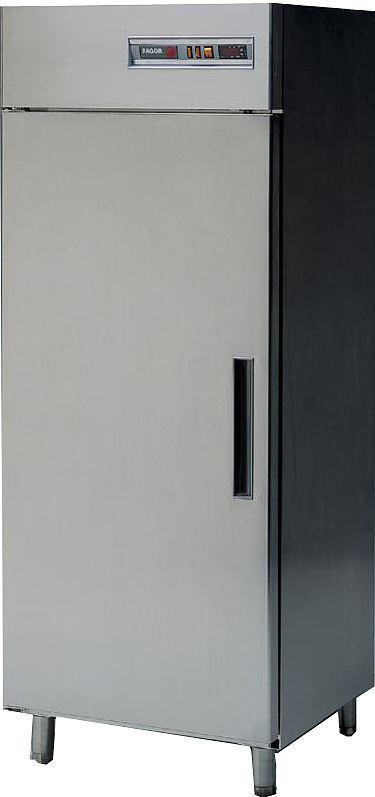 shkaf-holodilnyy-fagor-cafp-801_9qfy0b8mjmui04ql.jpg