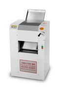 Тестораскатка HURAKAN HKN-DSH500